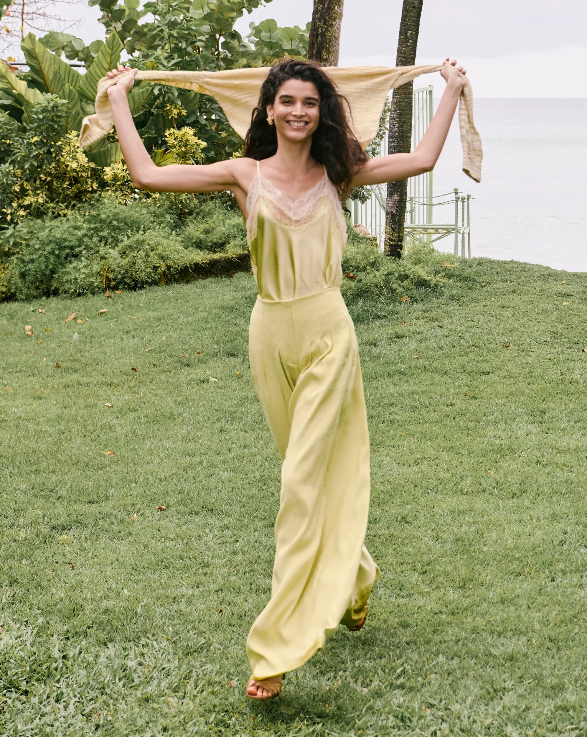 Hoyt Wide-Leg Pant