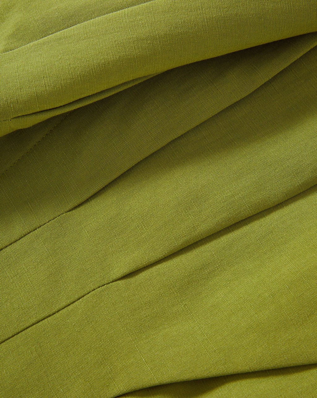 Gables Pleated Short