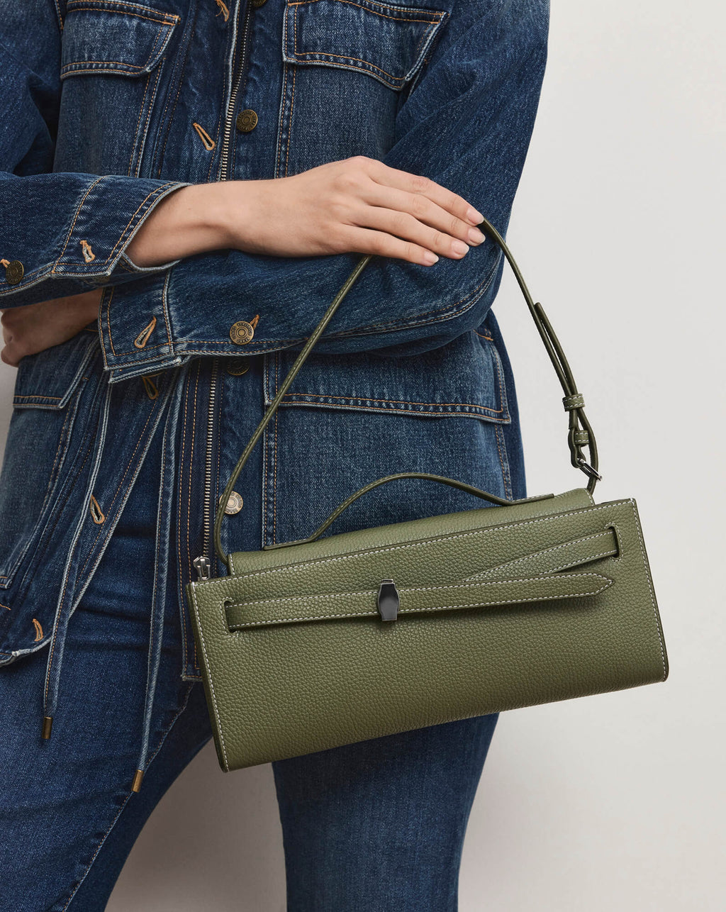 Veronica Beard Dash Clutch