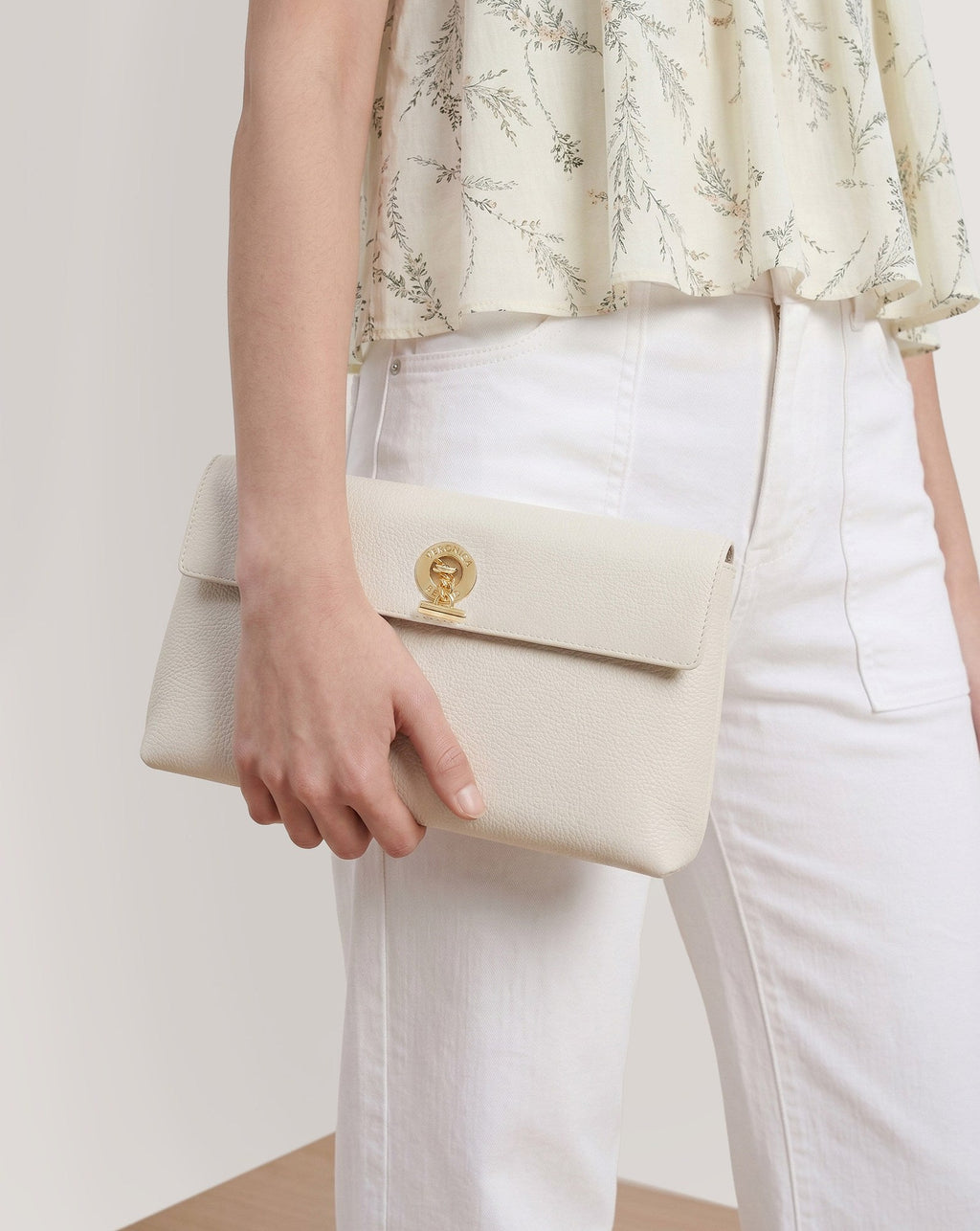 Anchor Clutch