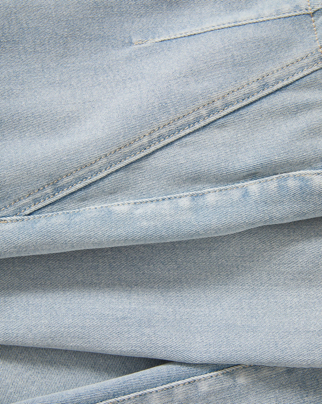 Joplin Off-Duty Flare Jean