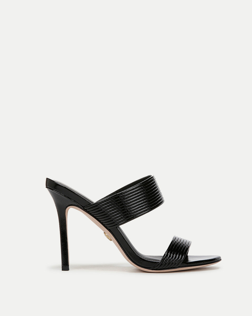 Asha Sandal